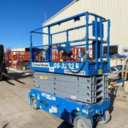 2018 Genie GS-3232 Scissor Lift