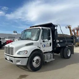 2021 Freightliner M2106 DUMP HYD Truck