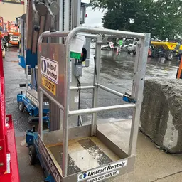 2018 Genie AWP-30SDC Pusharound Lift