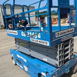 2018 Genie GS-3246 Scissor Lift
