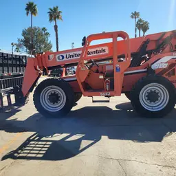 2015 SKYTRAK 6042 Forklift