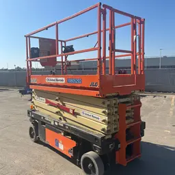 2017 JLG 860SJ Boom Lift