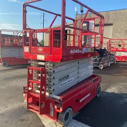 2017 MEC 4046SE Scissor Lift