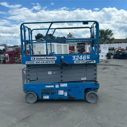 2018 Genie GS-3246 Scissor Lift