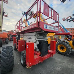 2017 MEC 6092RT Rough Terrain Scissor Lift