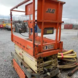 2018 JLG 1932R Scissor Lift
