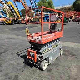 2014 Skyjack SJIII3219 Scissor Lift