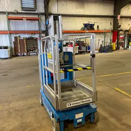 2018 Genie GR-20 Self-Propelled One-Person Lift