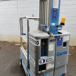 2015 Genie GR-20 Self-Propelled One-Person Lift