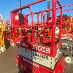 2017 MEC 1330SE Scissor Lift