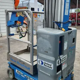 2016 Genie GR-20 Self-Propelled One-Person Lift