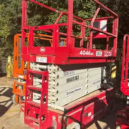 2017 MEC 4046SE Scissor Lift
