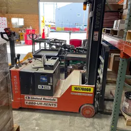 2017 Toyota 6BWC20 Warehouse Forklift