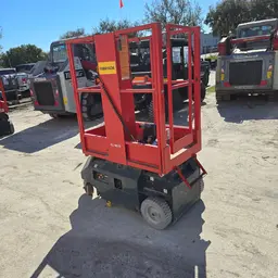 2018 BRAVI LUI MINI HD Self-Propelled One-Person Lift