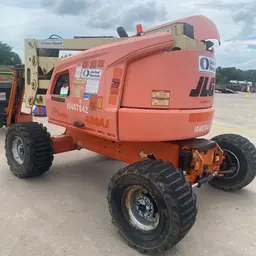 2016 JLG 450AJ Articulating Boom Lift
