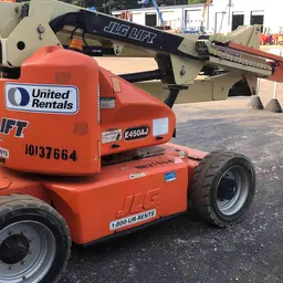 2013 JLG E450AJ Articulating Boom Lift