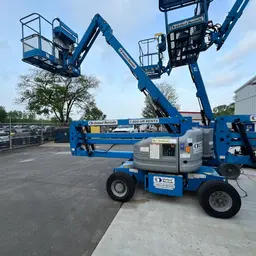 2013 Genie Z-45/25J DC Articulating Boom Lift