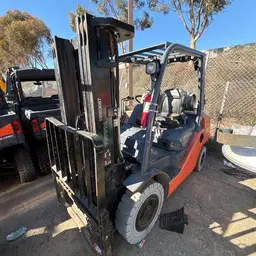 2019 Toyota 8FGU25 Warehouse Forklift