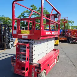 2017 MEC 4046SE Scissor Lift