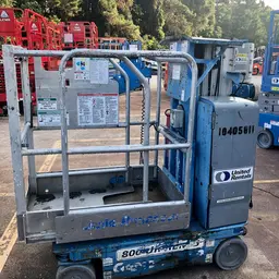 2015 Genie GR-12 Self-Propelled One-Person Lift
