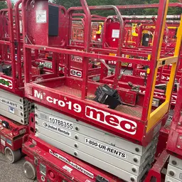 2018 MEC MICRO 19 Scissor Lift