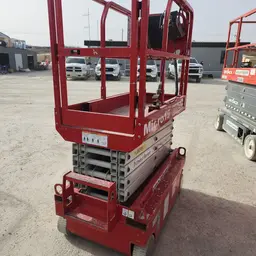 2018 MEC MICRO 19 Scissor Lift