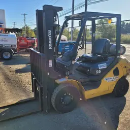 2018 Komatsu FG25T-16 Warehouse Forklift
