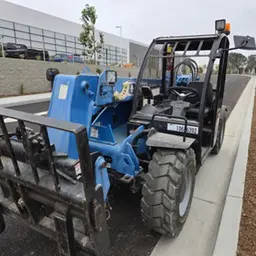 2017 Genie GTH-5519 Forklift