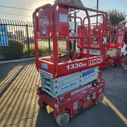2018 MEC 1330SE Scissor Lift