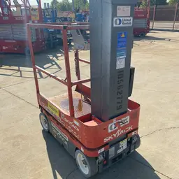 2017 Skyjack SJ16 Self-Propelled One-Person Lift