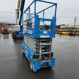 2017 Genie GS-3232 Scissor Lift