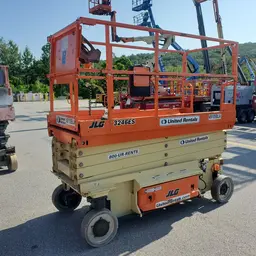 2017 JLG 3246ES Scissor Lift