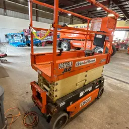 2017 JLG 1932R Scissor Lift
