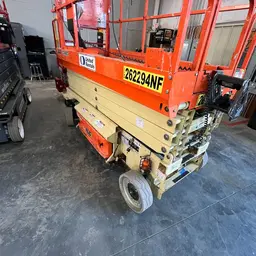 2017 JLG 3246ES Scissor Lift