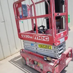 2017 MEC 1330SE Scissor Lift