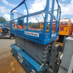 2016 Genie GS-4047 Scissor Lift