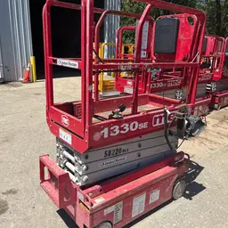 2018 MEC 1330SE Scissor Lift
