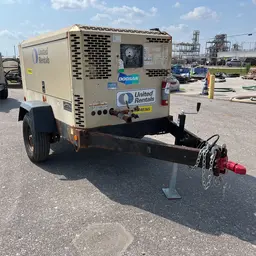 2018 Doosan P425/HP375WCUT4 Air Compressor