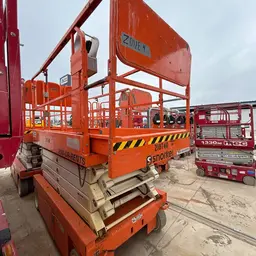 2018 Snorkel S4732E Scissor Lift