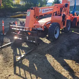 2015 SKYTRAK 6042 Forklift