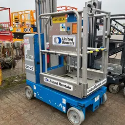 2017 Genie GR-20 Self-Propelled One-Person Lift