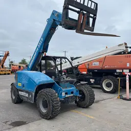 2017 Genie GTH-5519 Forklift