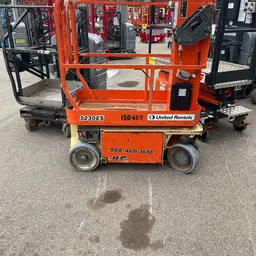 2015 JLG 1230ES Self-Propelled One-Person Lift