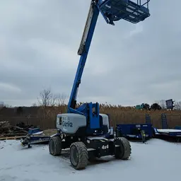 2016 Genie Z-60/37FE Articulating Boom Lift