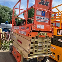 2017 JLG 2632ES Scissor Lift