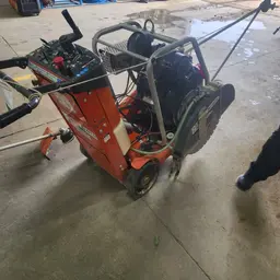 2021 Husqvarna FS520 Street Saw/Blade
