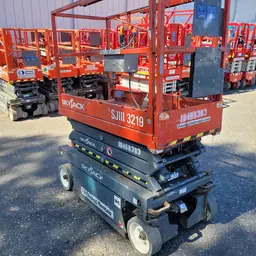 2016 Skyjack SJIII3219 Scissor Lift