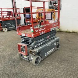 2017 Skyjack SJIII3219 Scissor Lift