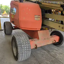 2015 JLG 450AJ Articulating Boom Lift