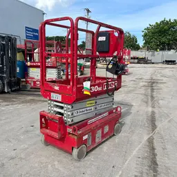 2017 MEC MICRO 19 Scissor Lift